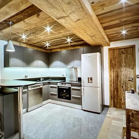 Nyaraló Chalet Komi In
